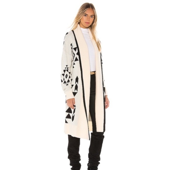 BLANK NYC Aztec Print Longline Cardigan Sweater Ivory Black Knit Tribal Small - Picture 5 of 14